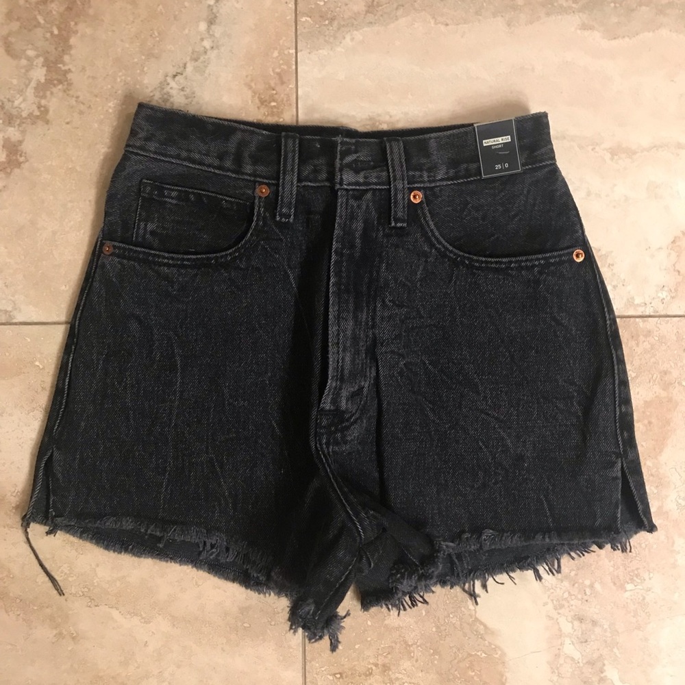 NWT Abercrombie Natural Rise shorts- black denim